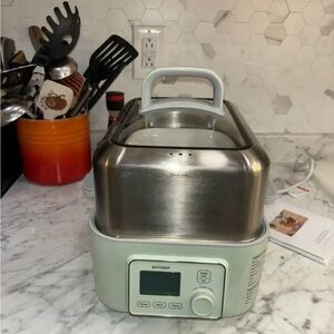 Buydeem multicooker Stainless Steel - Slow Cooker/Yogurt Maker/Steamer etc.